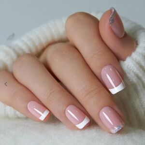 NIB CurvLife 2-pks ACRYLIC Press Ons (60 nails)! BLUSH BLOOM/GLITTER FRENCH